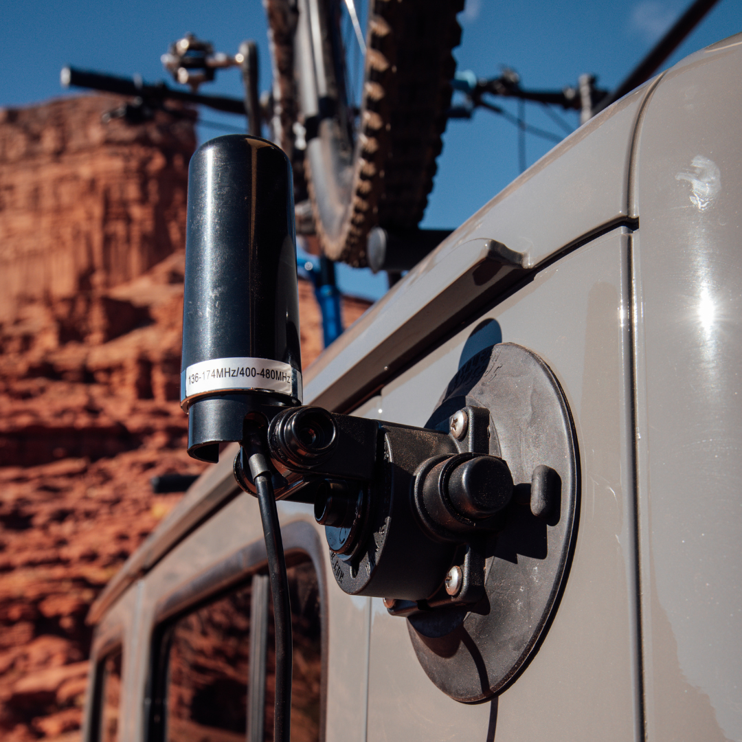 Off-Road GMRS Antenna Mount – Heavy-Duty Vehicle Antenna Bracket for Trucks, SUVs & Outdoor Adventures
