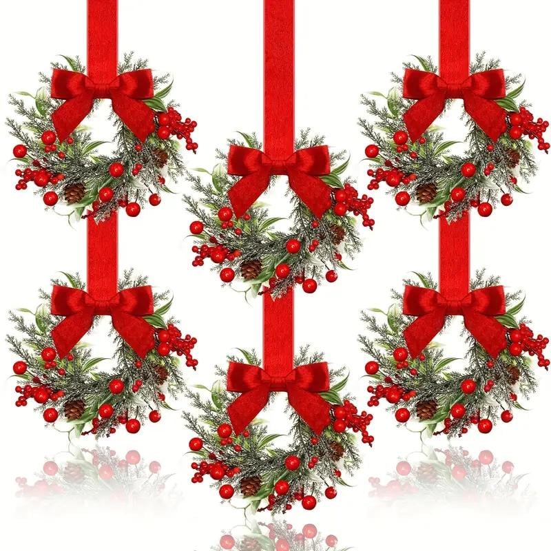 Christmas Mini Artificial Cabinet Wreaths — Maximum Holiday Magic