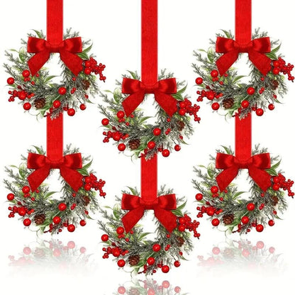 Christmas Mini Artificial Cabinet Wreaths — Maximum Holiday Magic